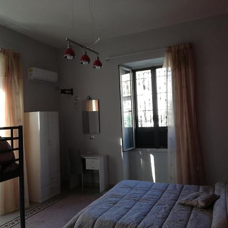 B&B Enjoy ארקולאנו חדר תמונה
